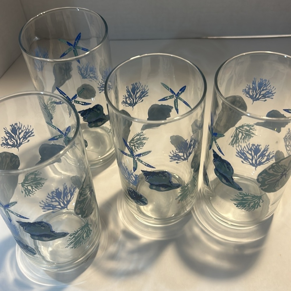 Glass cups - Picture 14 of 16